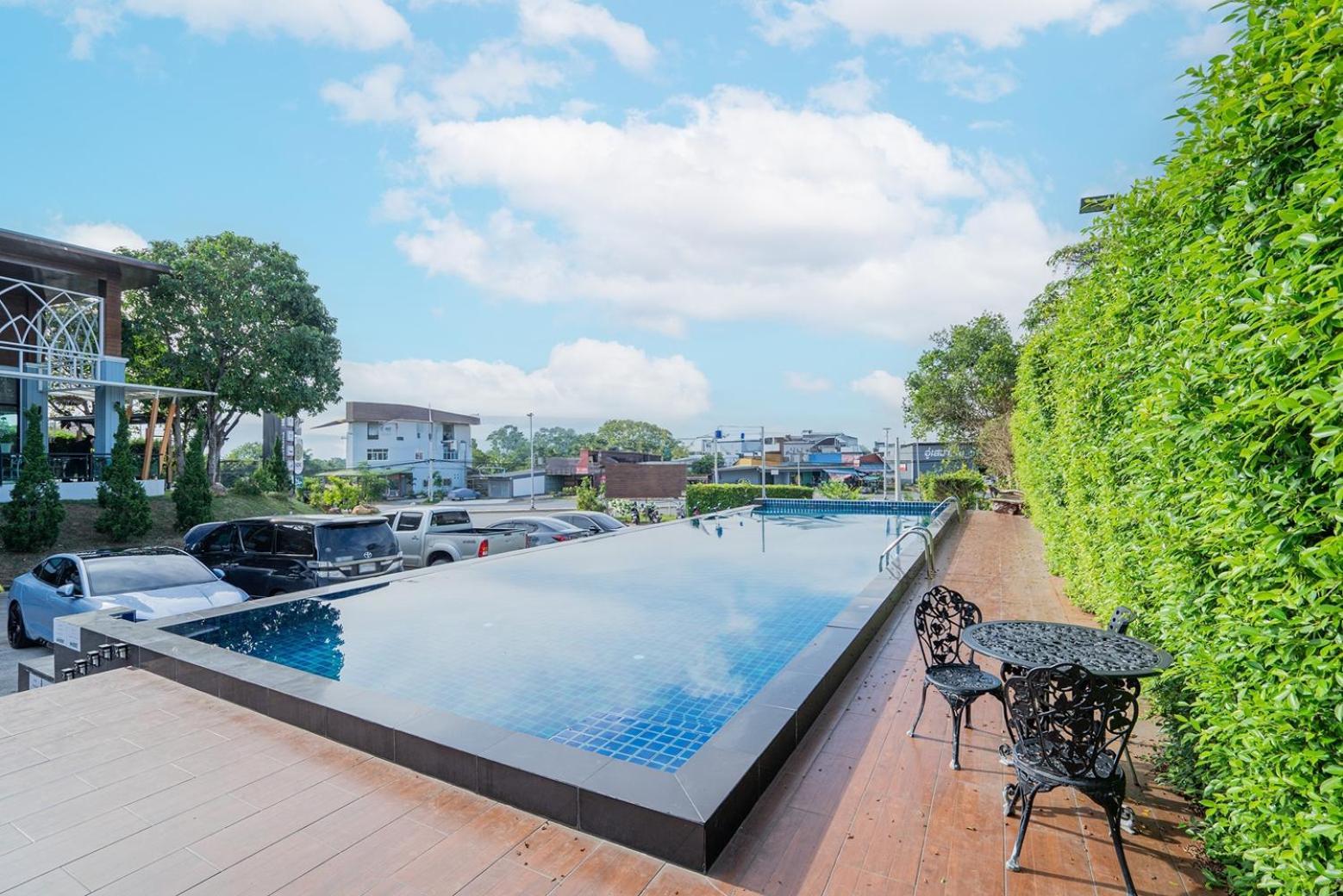 Nutchana Hill Boutique Hotel Hat Yai Esterno foto