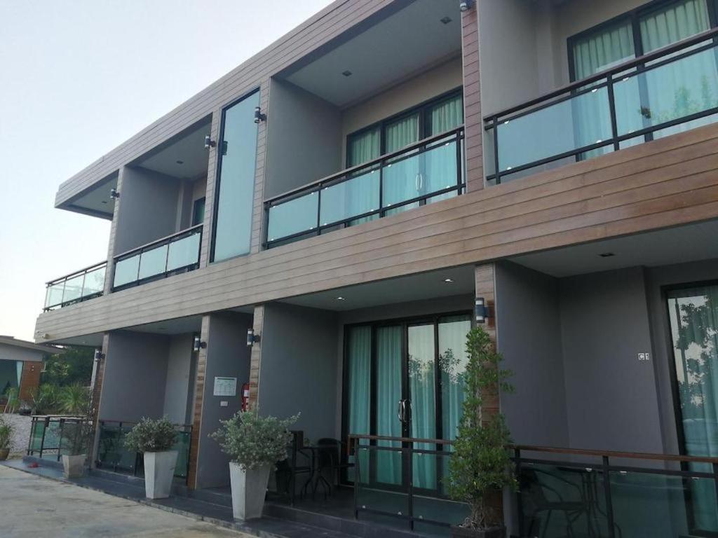 Nutchana Hill Boutique Hotel Hat Yai Esterno foto